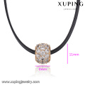 43812 Épais anneau pavé zircon coloré pendentif en cuir collier mode femmes en cuir choker